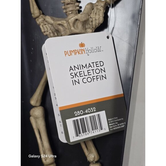 Animated Skeleton in Coffin Spooky LED Pumpkin Hollow Halloween Home Decor - Picture 5 of 8